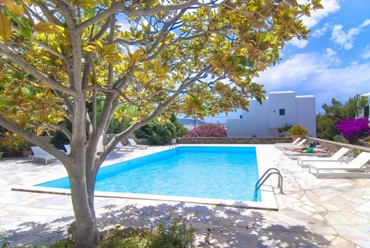 Dominique & Carlos Place * Mykonos Town